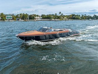 33' Riva 2015 Yacht For Sale